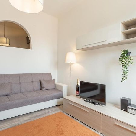 Verdi 185 By Pleiades Home Livorno Exterior foto