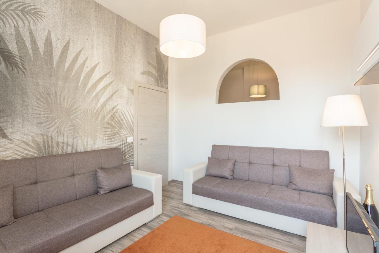 Verdi 185 By Pleiades Home Livorno Exterior foto